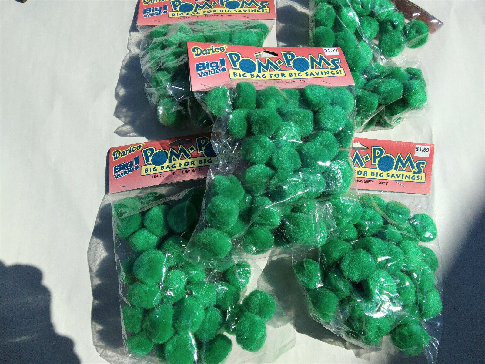 Darice 1" Christmas Green Pom Poms For Crafts, 200 Total (5 Nos Bags Of 40)